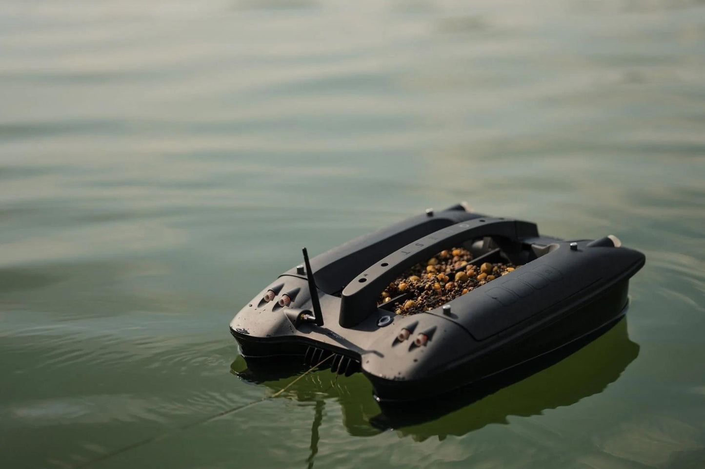 Deeper Quest Bait Boat