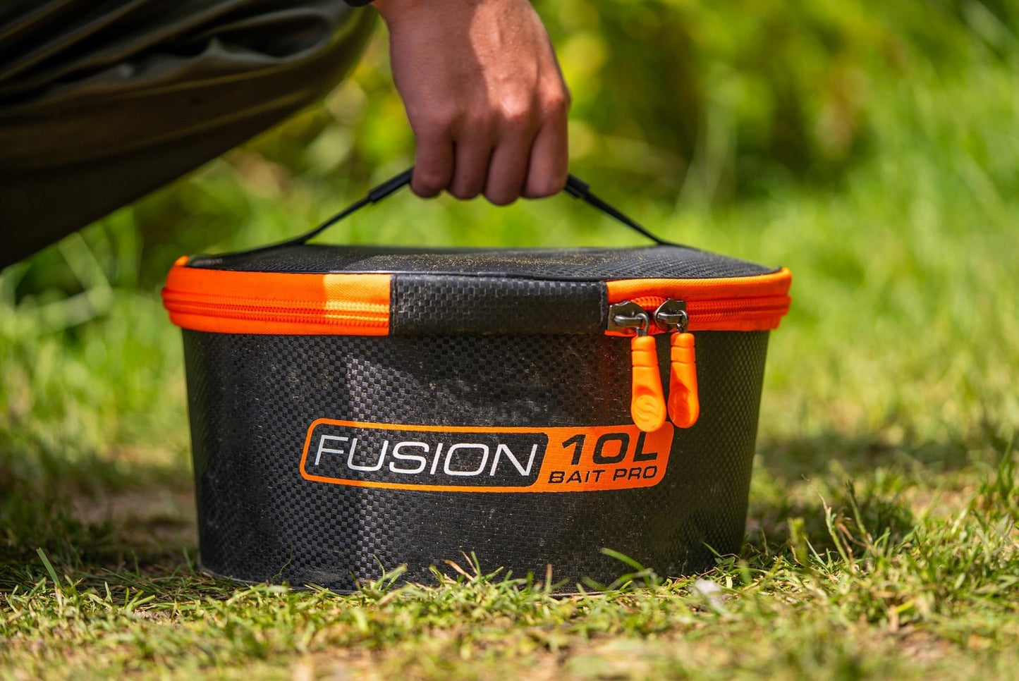 Guru Fusion Bait Pro Bucket 10L